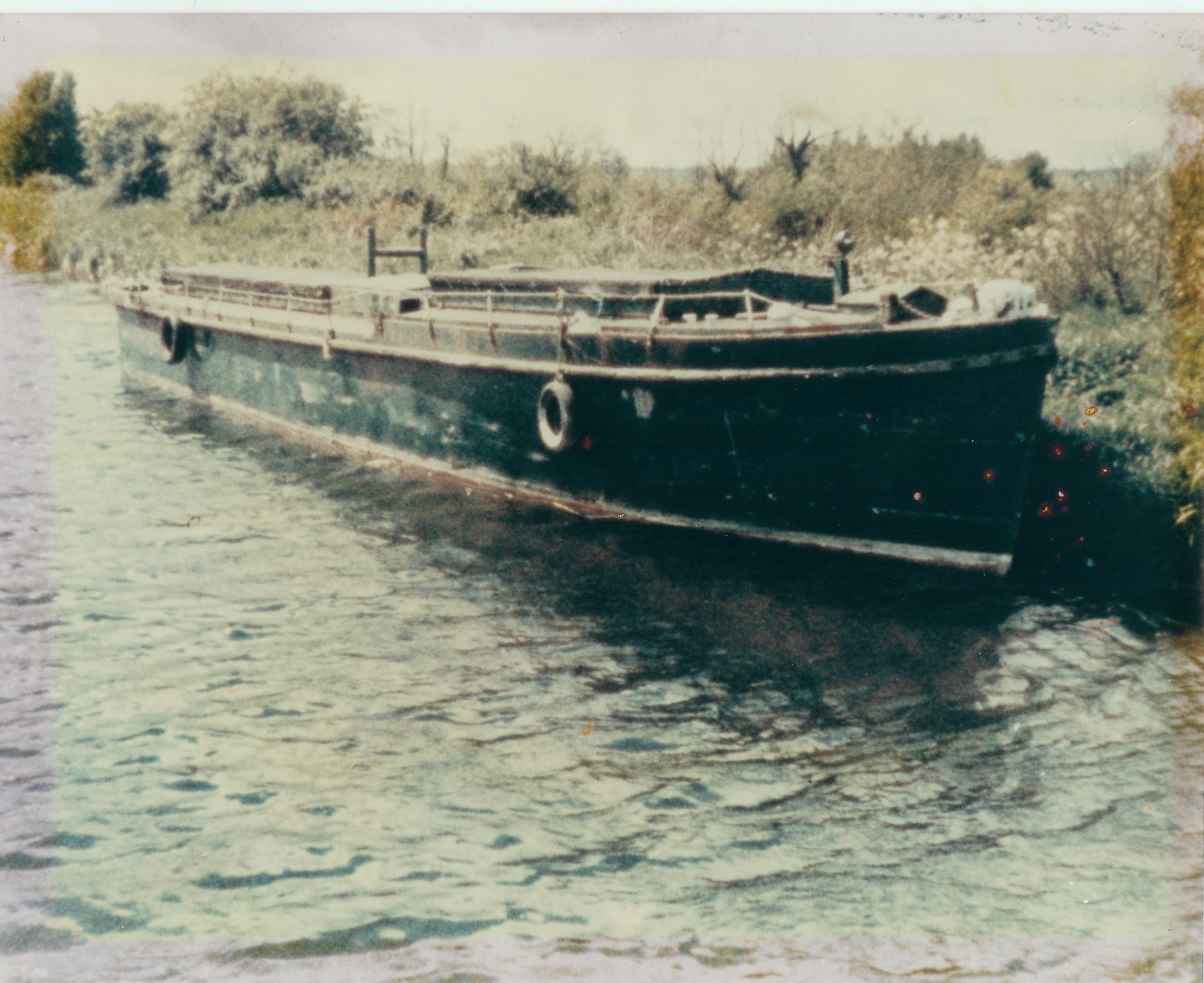 Original hull showing towing frame(1)